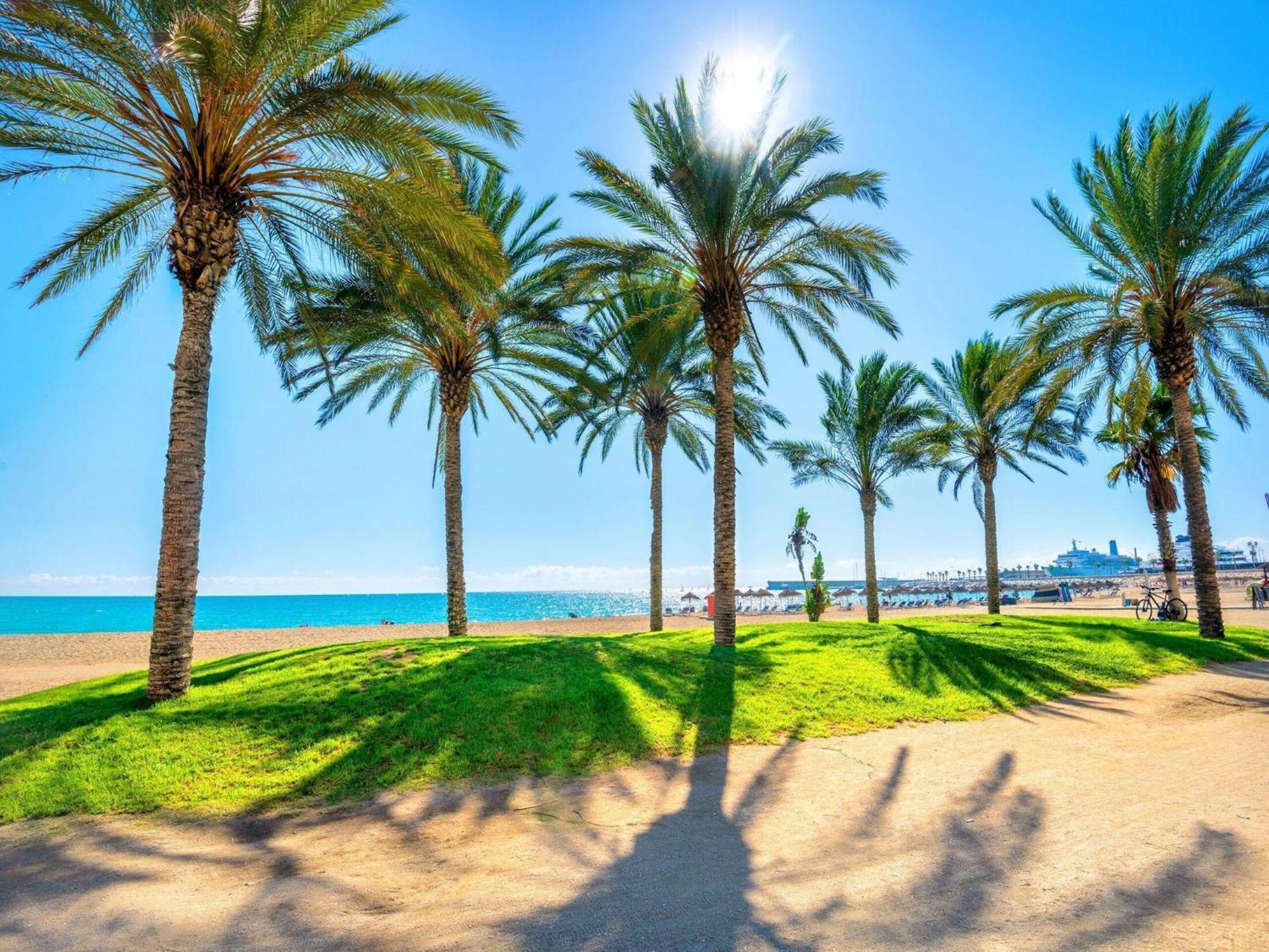 Cosy Apartment In Malaga Near The Sea Kültér fotó